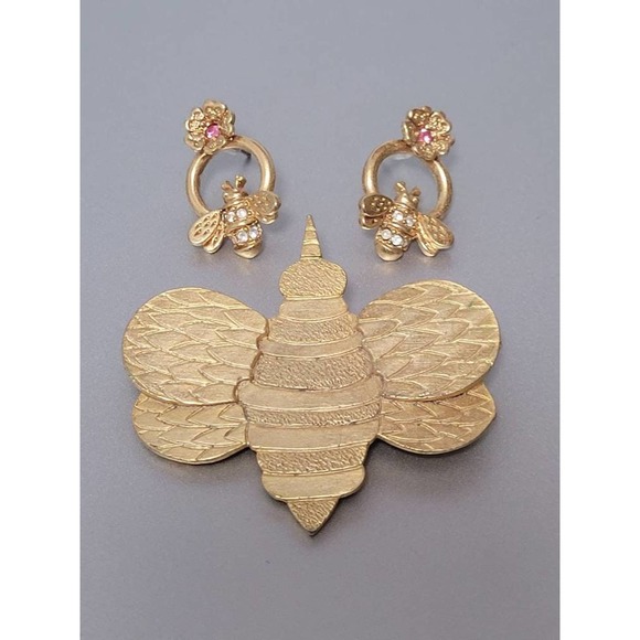 Vintage Bumble Bee Brooch and Earrings - Gold Tone with Rhinestones - Picture 1 of 10